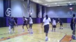 Phoenix Mercury Practice With Mayor, Break His Nose